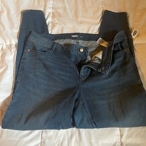 NWT Old Navy Super Skinny Jeans